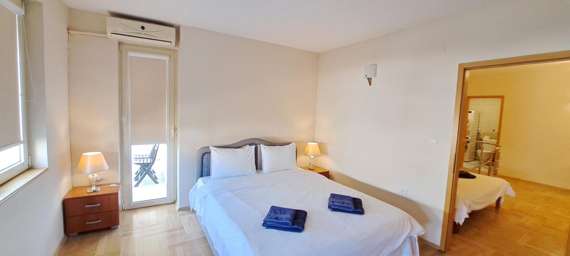 Golden Delight Central Apartment Skopje Luaran gambar